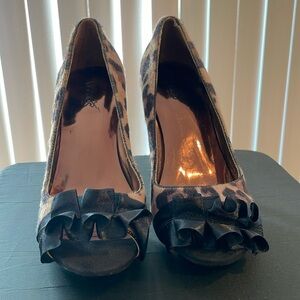 Leopard open toe heels